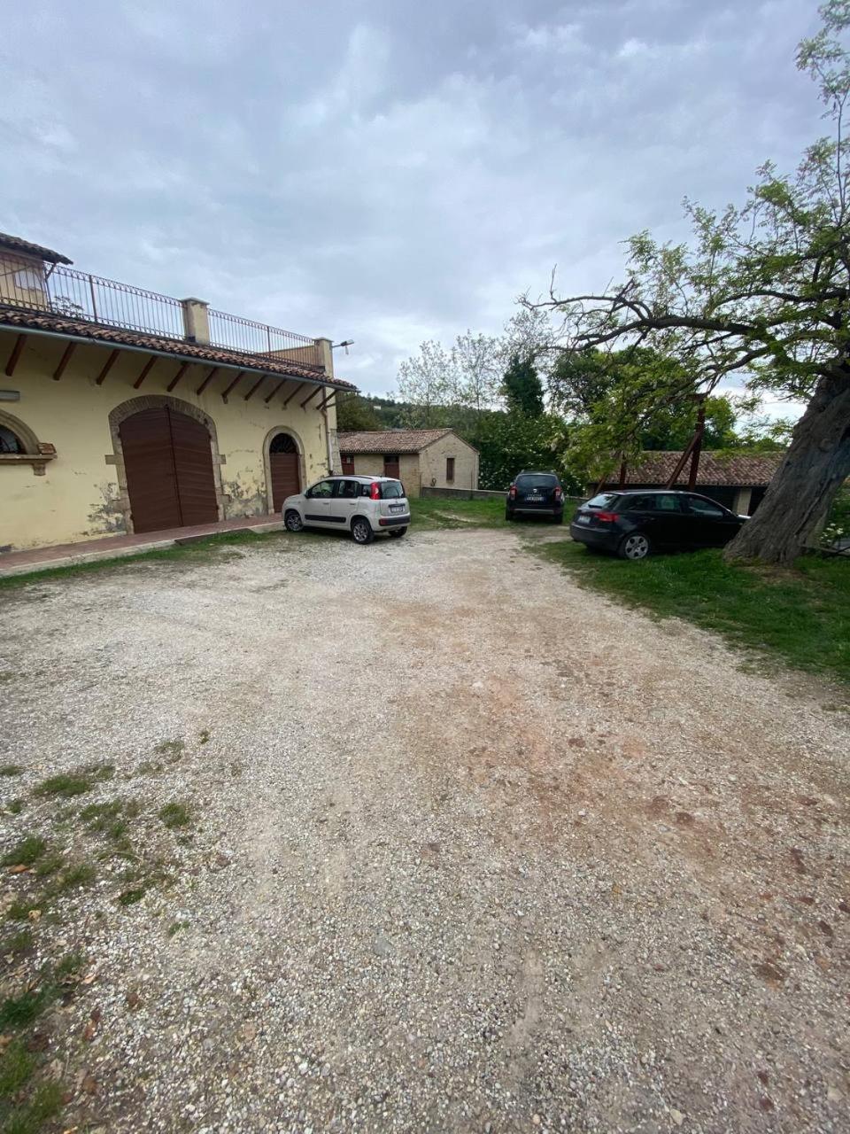 Entire Private Floor In An 1800S Frescoed Villa With Historic Park - Villa Mastrangelo Colli del Tronto Esterno foto