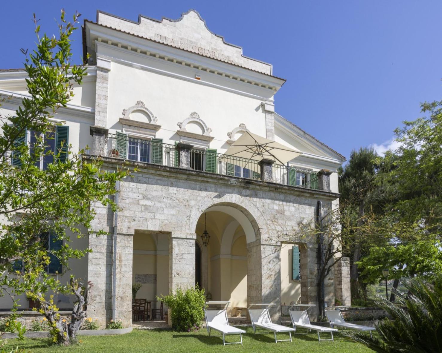 Entire Private Floor In An 1800S Frescoed Villa With Historic Park - Villa Mastrangelo Colli del Tronto Esterno foto