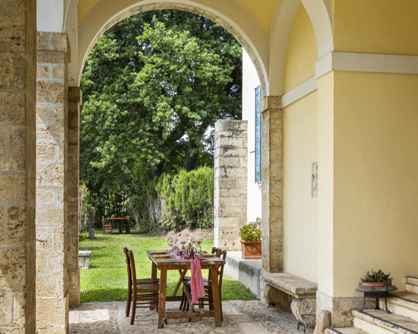 Entire Private Floor In An 1800S Frescoed Villa With Historic Park - Villa Mastrangelo Colli del Tronto Esterno foto